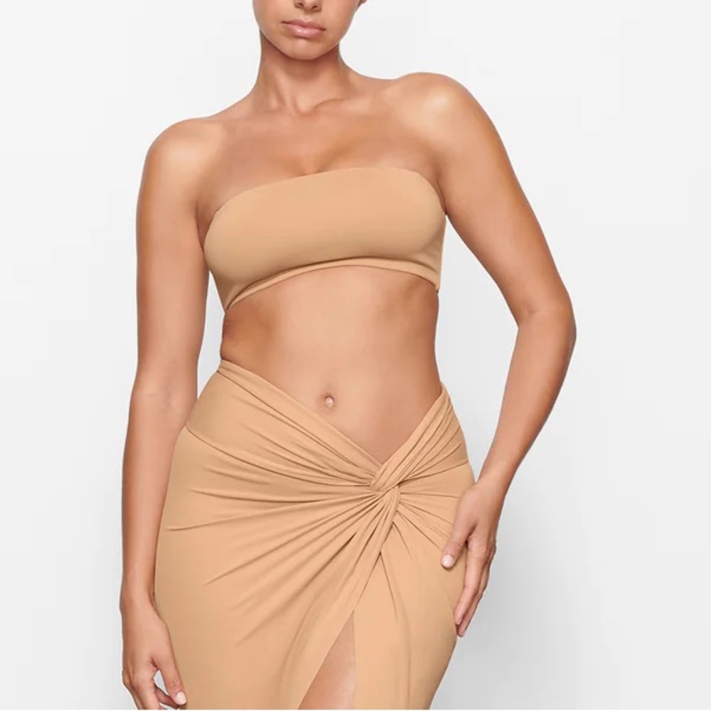 NWT Skims Signature swim Bandeau Bikini top in Ochre